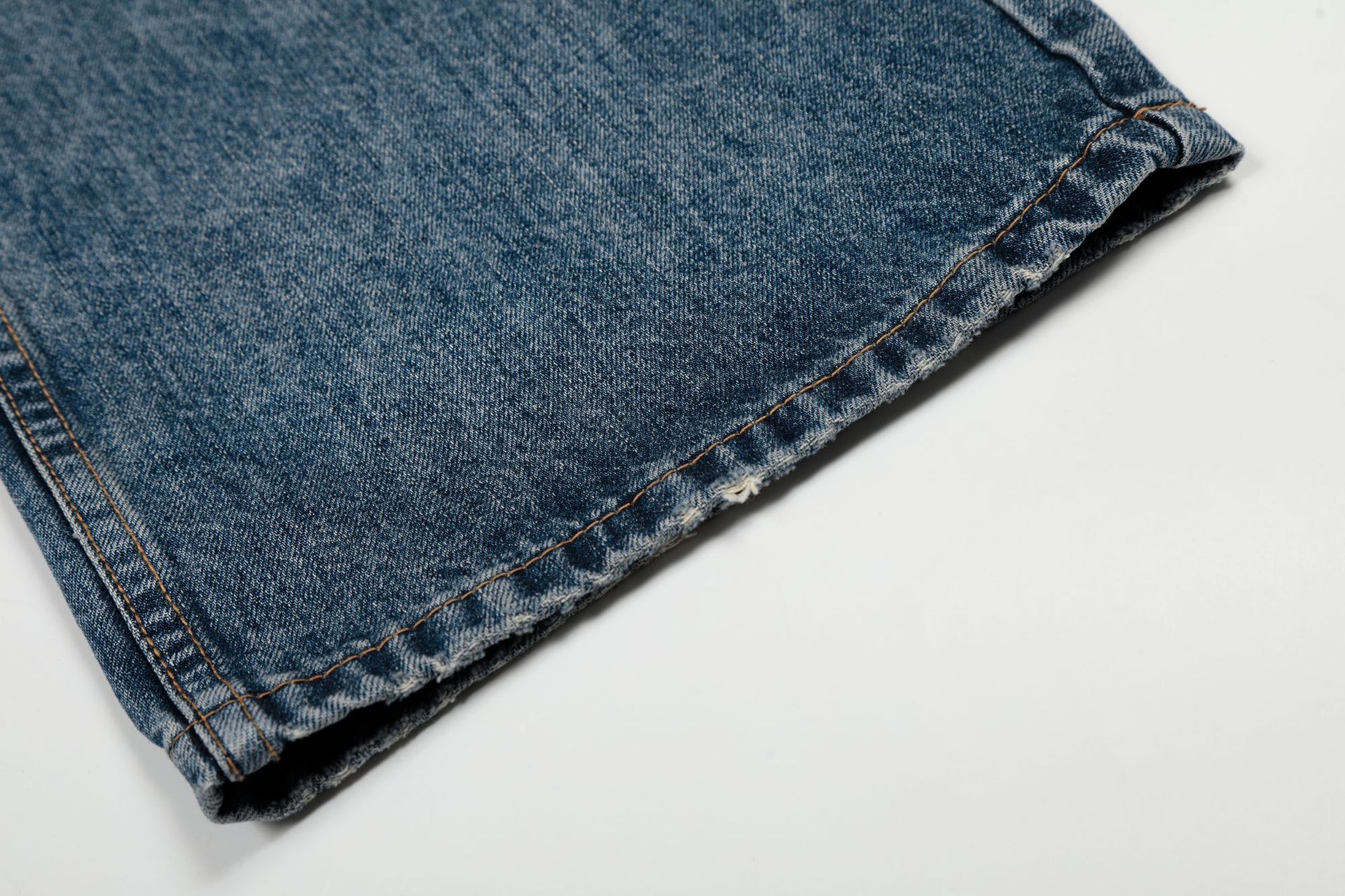 Men's High Street Style Jeans Loose Fit Retro Denim Whisker Texture Washed Feel_viptrois.com