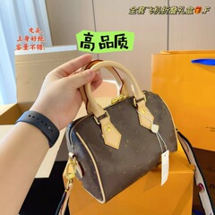 2025新型プリントボストンバッグファッション百合刺繍枕バッグシンプルカジュアルシングルショルダーバッグ
