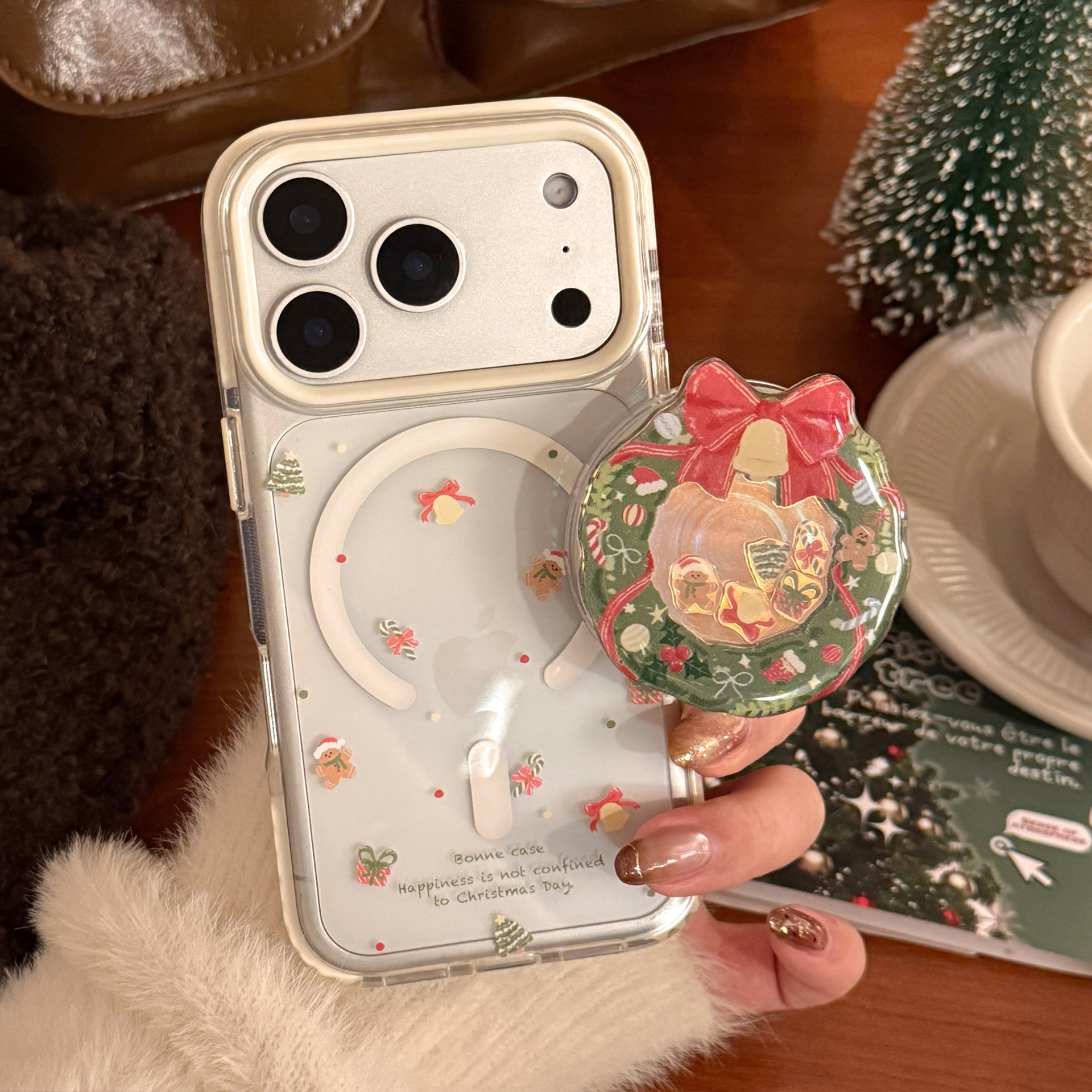 Magnetic Protective Phone Case For Iphone With Christmas Wreath_voghion.com