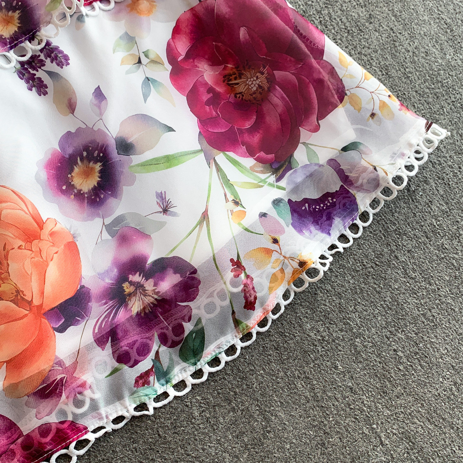 Women's French Retro Style Lace Patchwork Dress Round Neck Hollowed Out Printed Slimming Ruffle Skirt Long Casual Clothing_ecoleips.com
