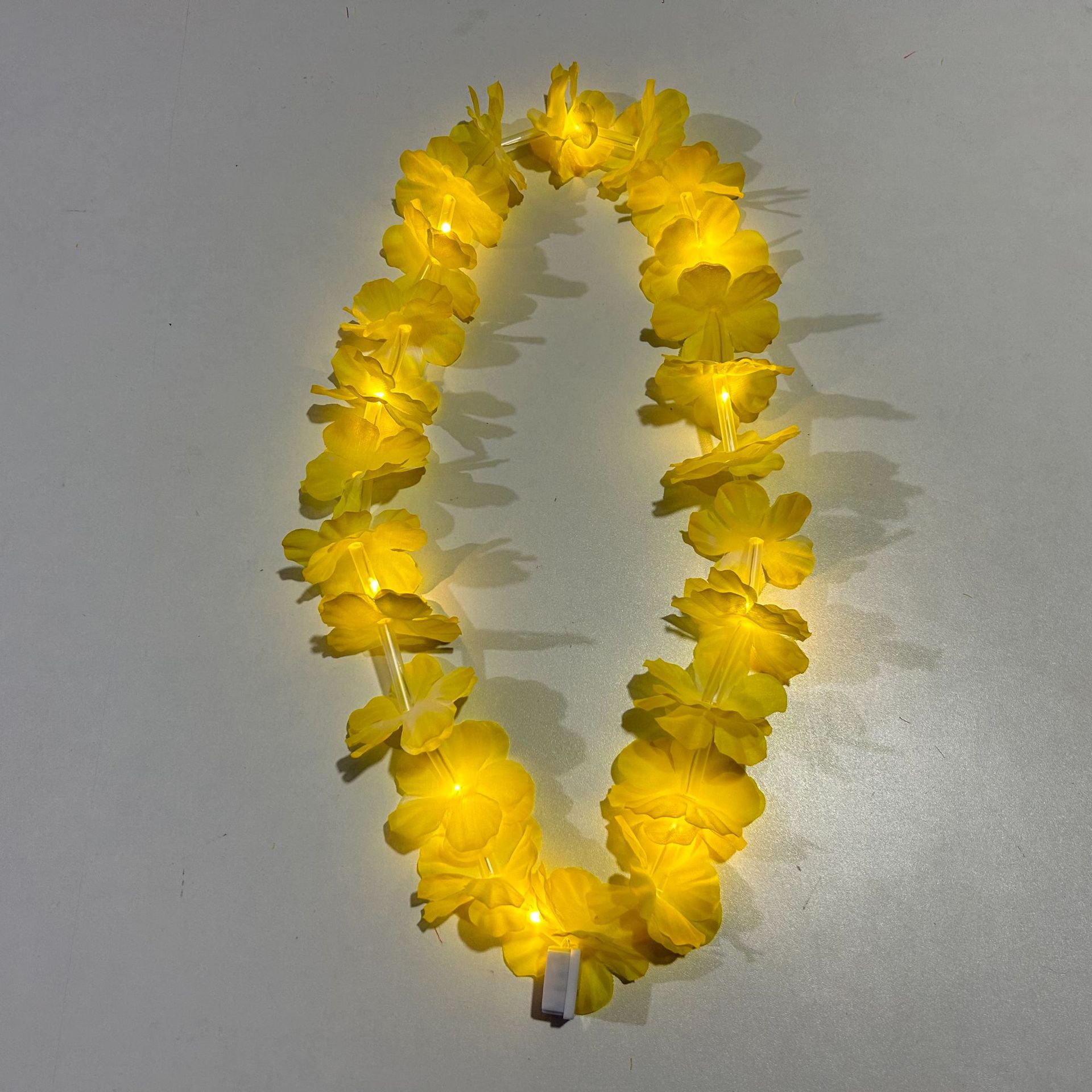 Fiesta festiva atmósfera decoración diseño de luces LED color guirlanda pétalos de diámetro 6.5 cm 10 luces 24 flores