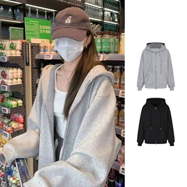 女式T恤;棉衣;毛衣