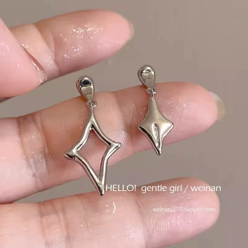 Серьги Retro golden, свадебный лёгкий люкс, высокое качество