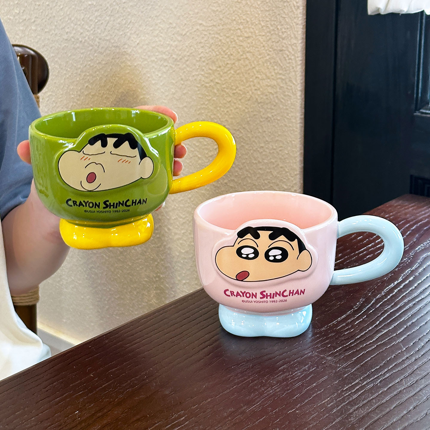 Crayón pequeño nuevo taza de cerámica auténtica encantadora taza de agua doméstica para mujeres taza de café taza de desayuno para niños