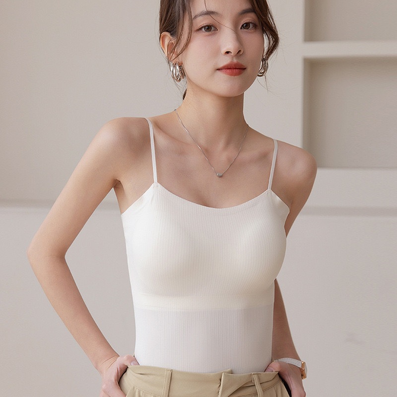 유백색