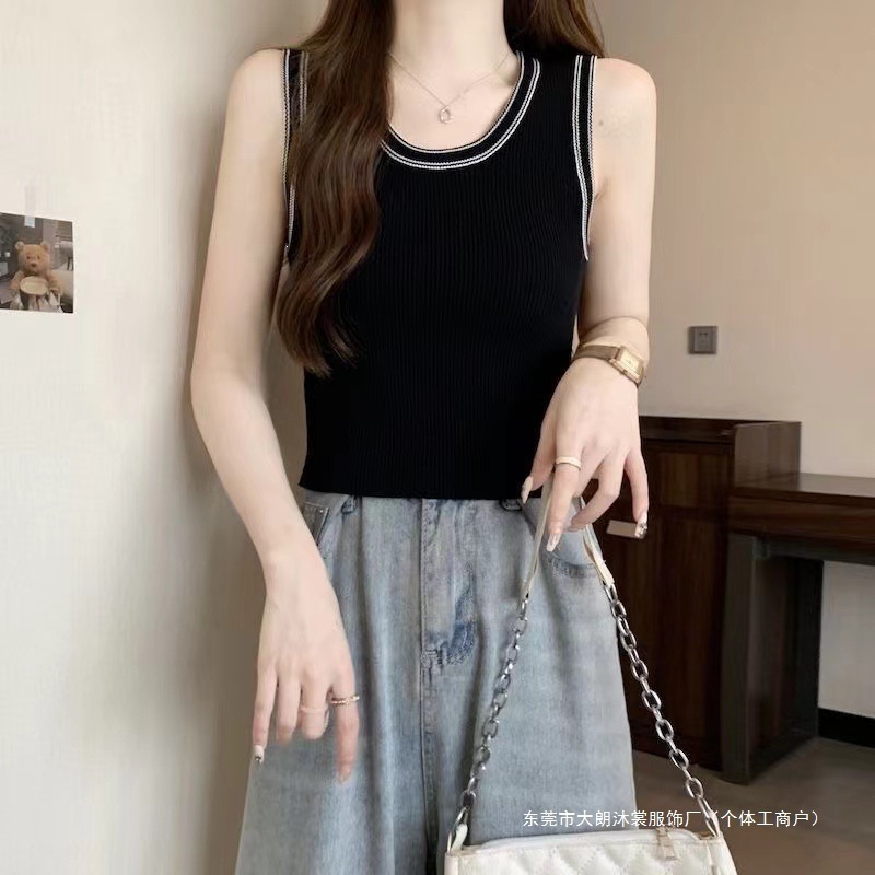 Summer New Style Contrasting Color Stylish Hot Girl Knitted Camisole Sleeveless Fashionable Top