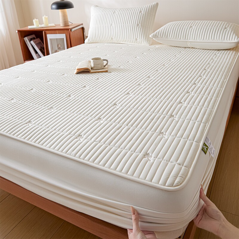 2026 New Model Clover Embroidered Cotton Waterproof Fitted Sheet Single Piece Bed Cover Dirt-Resistant Mattress Protector Universal for All Seasons