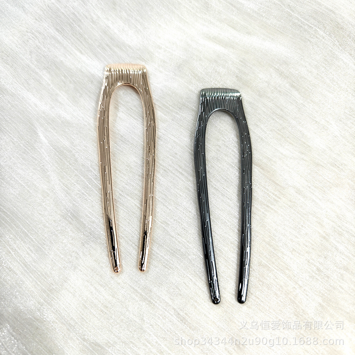 Europa y los Estados Unidos en forma de U pinzas de cabello transfronterizas oro plata aleación de pinzas de cabello horquilla de cabeza detrás de la moda bola pinzas de cabello