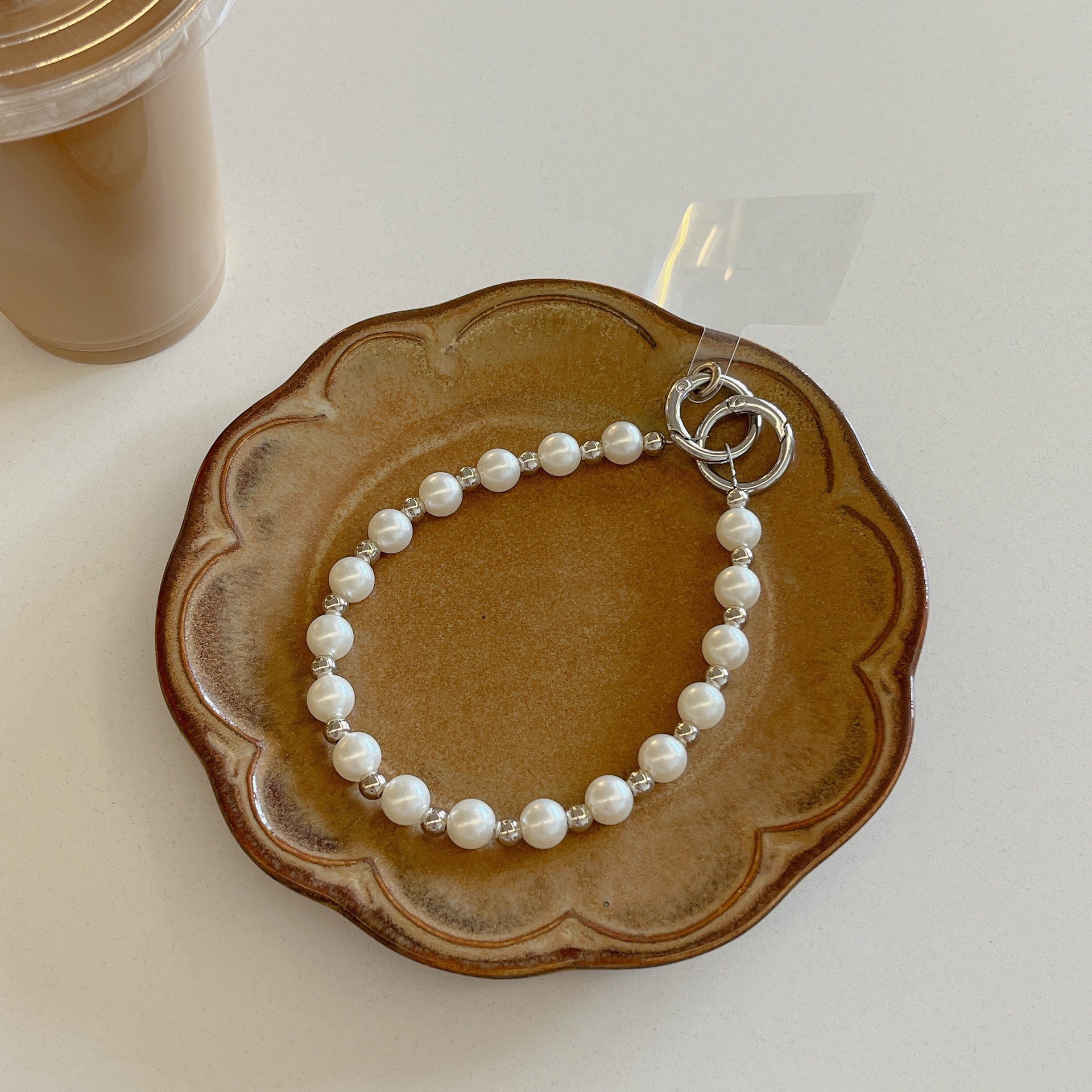 Beaded Craft Portable Long Pearl Bead Phone Strap Jewelry Accessory Stainless Steel Metal Buckle Handbag Crossbody Bag Phone Chain