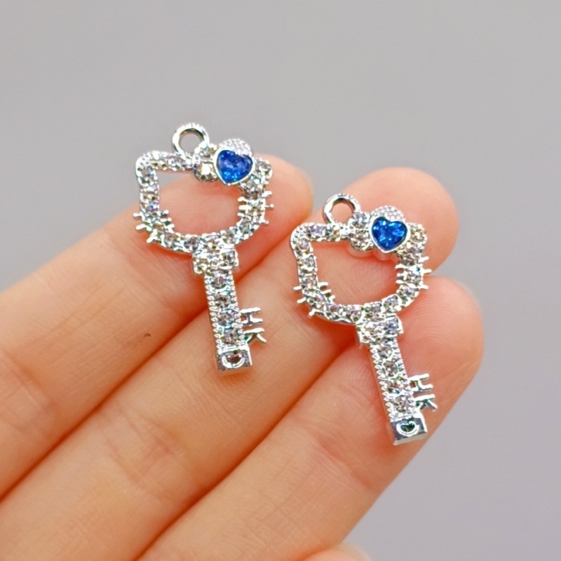 クロスボーダーかわいいkt猫ネックレスクリエイティブ個性的なキーケイティ猫ペンダント漫画猫合金アクセサリー女性卸売り