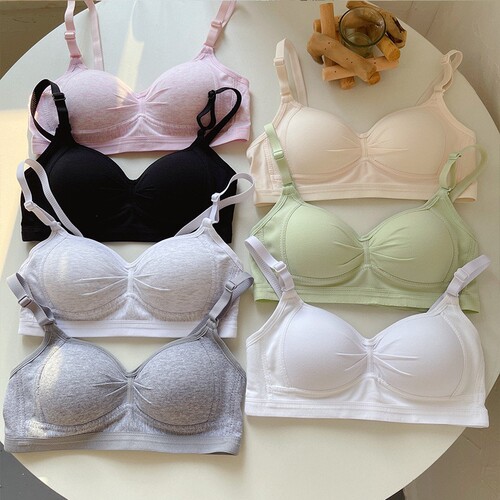 Japanese seamless bra for women with small breasts, one-piece breast-retracting, anti-sagging, no-wire girl bra