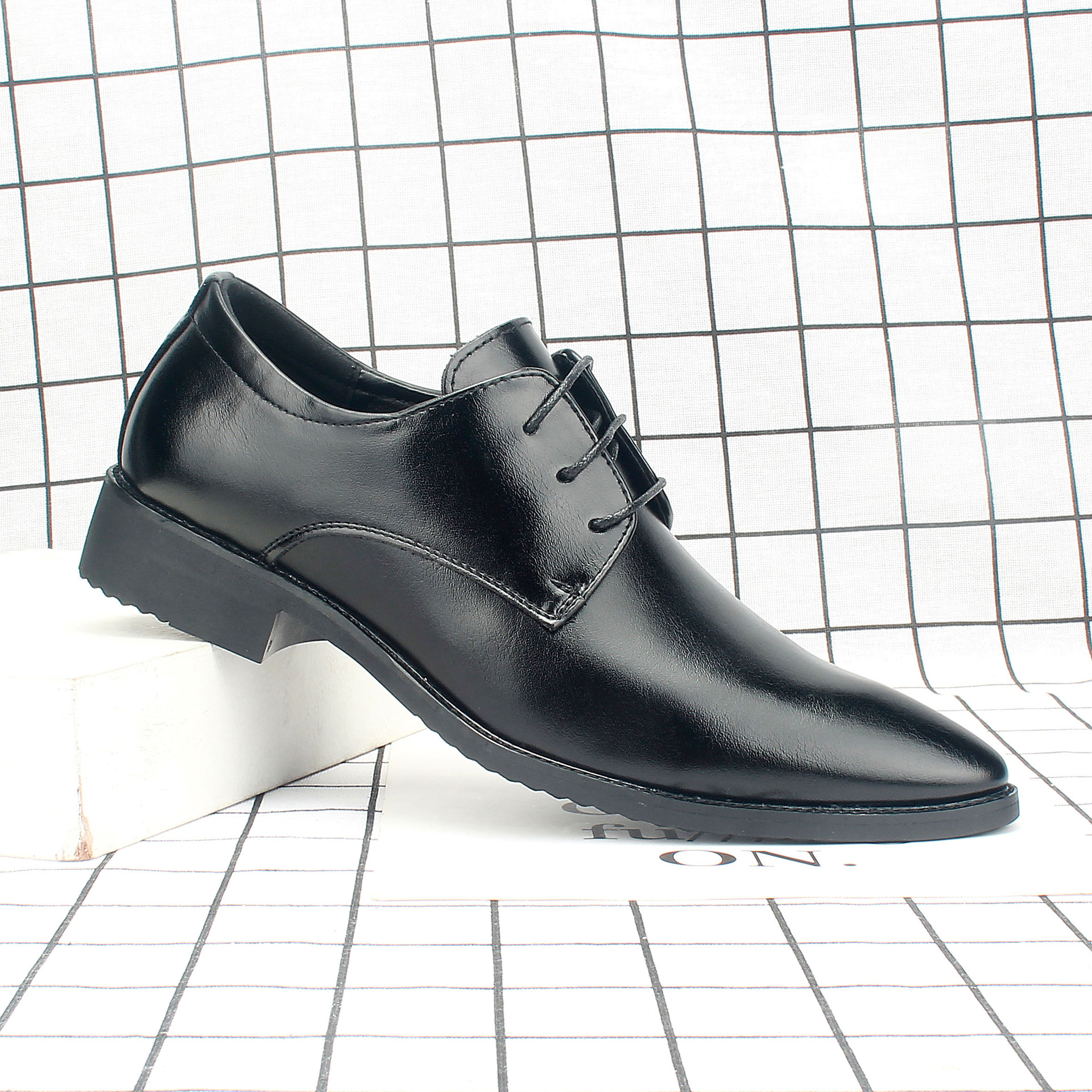 ��ʿ����Ь���м�ͷ���¿��＾���泱��������װƤЬ��ʽ307