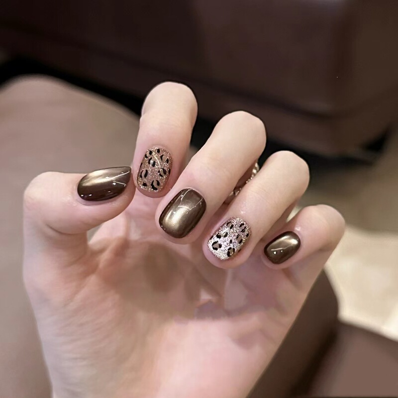 Autumn and Winter Wear Armor Short brown Catchall Cat's Eye Money Leopard Manicure Removable Fake Nail Handmade Nail Pieces Autumn and Winter Wear Armor Short brown Catchall Cat's Eye Money Leopard Manicure Removable Fake Nail Handmade Nail Pieces