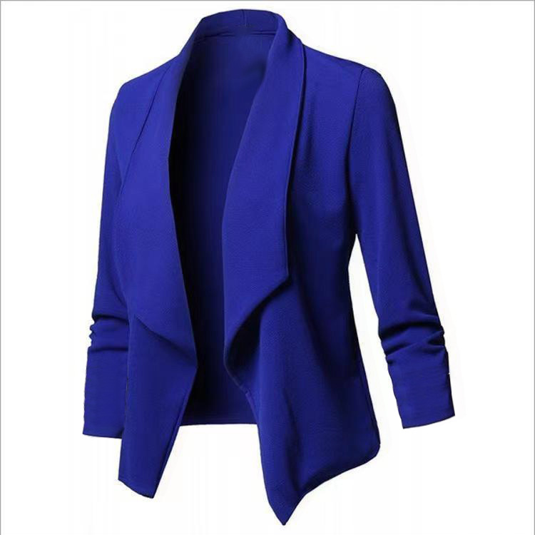 Bestseller 2023: Blazer slim-fit a maniche lunghe con polsini elasticizzati, tinta unita e colletto classico._voghion.com