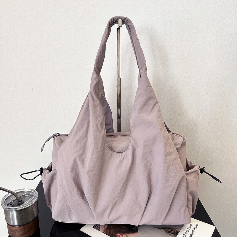 Lightweight Handbag for Women 2025 New Model Small Tote Bag Large Capacity Nylon Multi-Layer Shoulder Bag for Mom Commuting