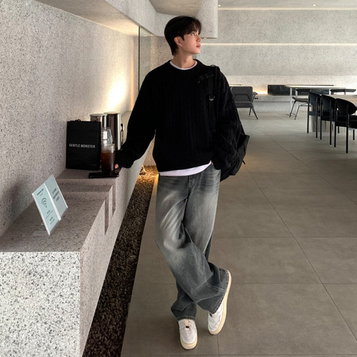 MYQ Japanese Style Fringe Hooded Sweater for Men, Winter Warmth Loose Top, Korean Version Fashion Round Neck Knit Sweater