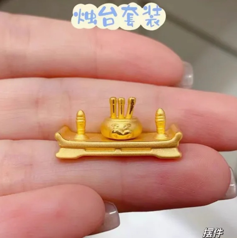 Shrine <God of Wealth Candlestick> Office Desktop Ornaments Shrine Worship Table Top Ornaments to Make Money Car