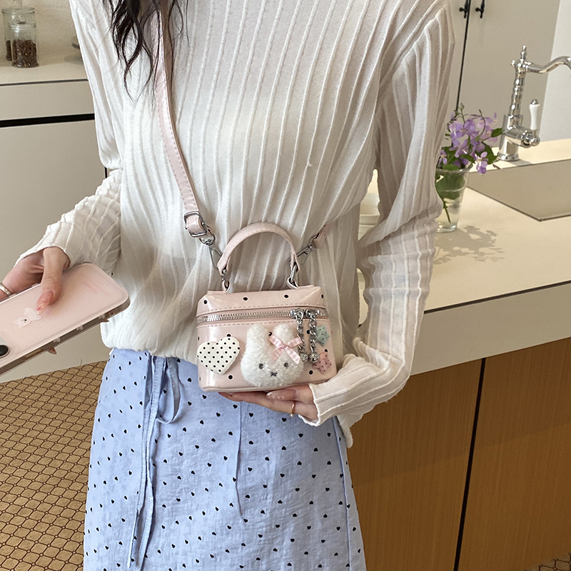 Caricatura lindo conejo bebé bolso de mano, bolso de caja de amor, bolso transfronterizo nuevo accesorios para niños