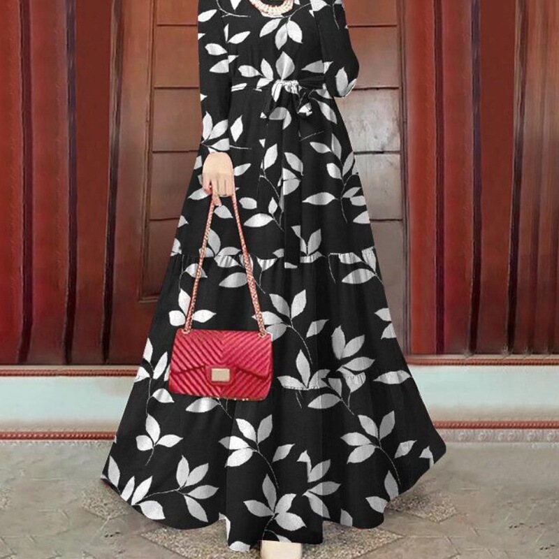 A Ready-To-Ship Elegant Plus-Size Women's Dress from the Source Factory, Cross-Border Floral White