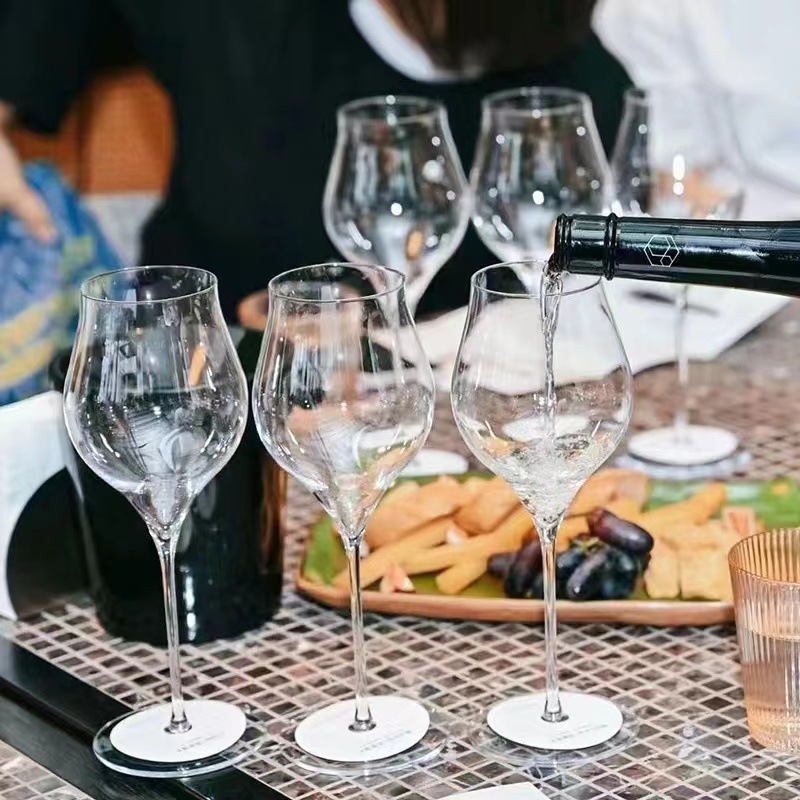 Taza de vino blanco ultra delgada de lujo ligero de alta calidad Riesling burbuja de champán vino dulce vino tinto taza de pie alto