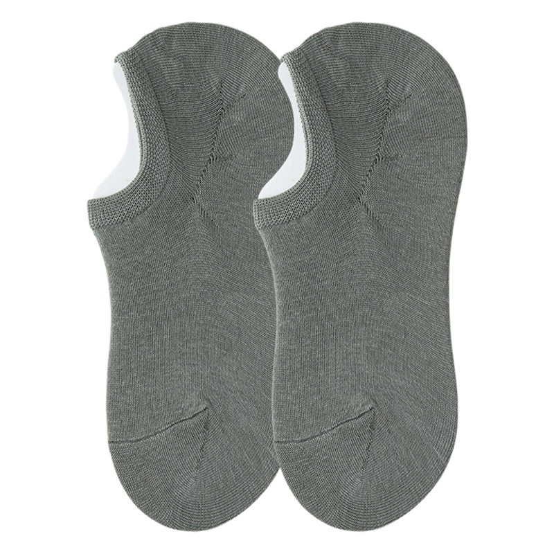 Calcetines invisibles de algodón para hombres de verano Calcetines de corte bajo antideslizantes finos Calcetines de hombre sin hueso de algodón Zhuji al por mayor