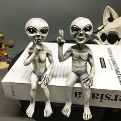 現物クロスボーダー宇宙人樹脂は小人の天使の樹脂をおかしにして庭園を飾ってクリスマス工場の万聖を飾ります。