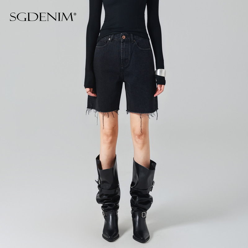 Cool and Stylish Black/Casual Style High-Waisted Denim Shorts with Black Frayed Edges, Five-Point Length, Size 26, New Summer Model, Slimming Supermodel Style Cool and Stylish Black/Casual Style High-Waisted Denim Shorts with Black Frayed Edges, Five-Point Length, Size 26, New Summer Model, Slimming Supermodel Style