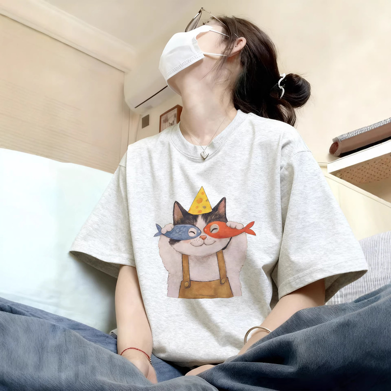 High-End European-Style White-Gray Short-Sleeve T-Shirt for Women, 2026 New Popular Summer Cat Print Loose Fit Top