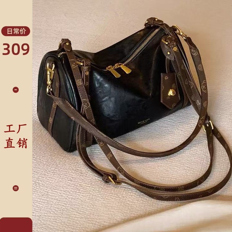 南风Chio2n 面包小狗暗夜骑士枕头包包女日常通勤百搭单肩斜挎包