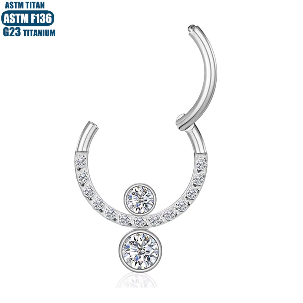 16G labret stud size and finish detail