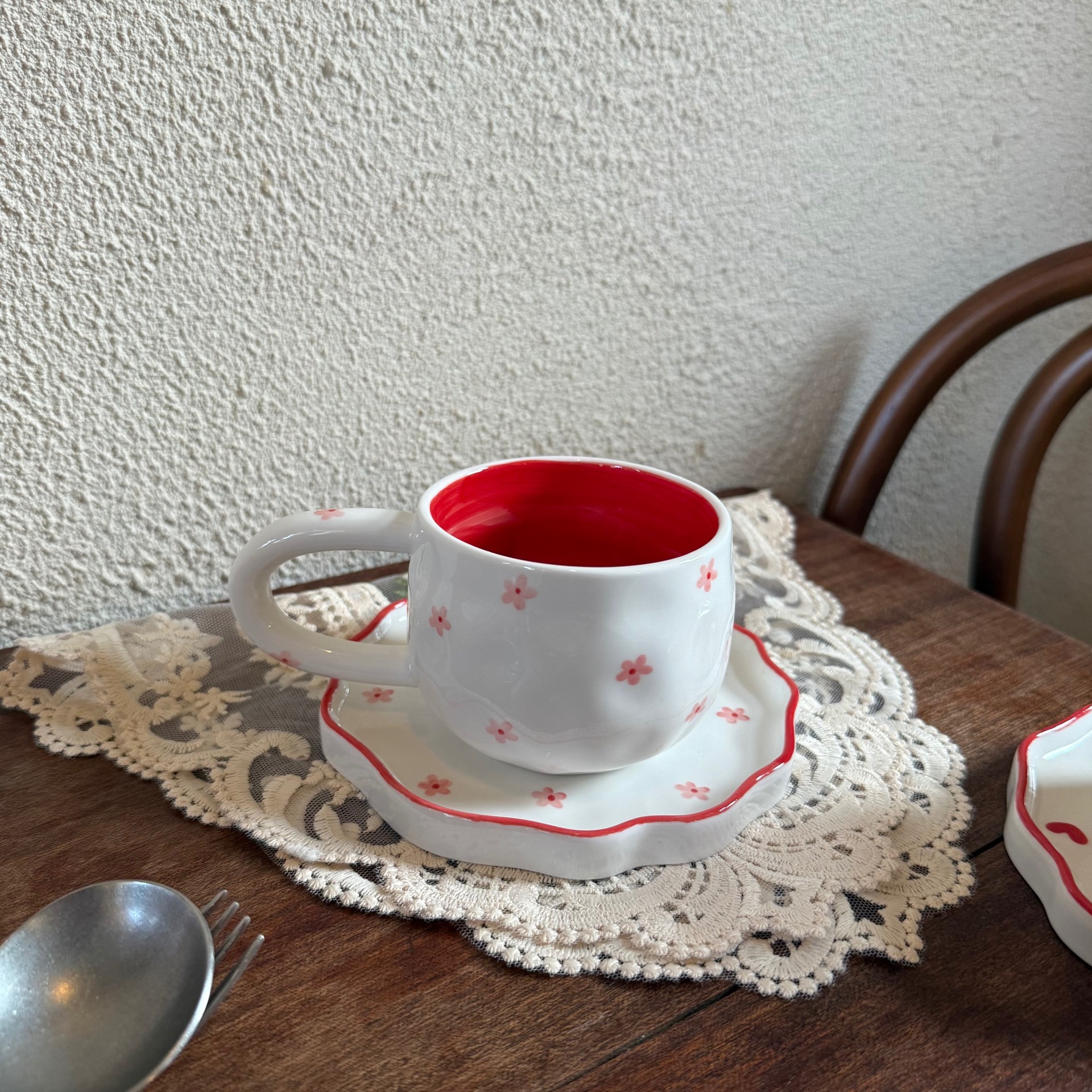 Navidad francesa retro pinza de mano pura pintada a mano taza de café de cerámica plato de alto valor plato de postre de té de la tarde