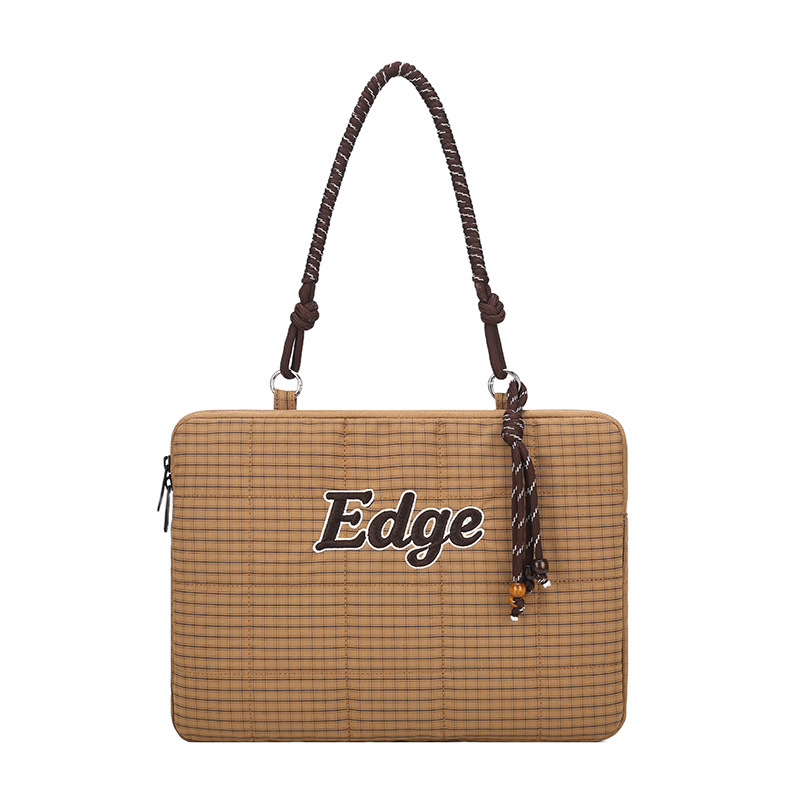 Quilted Laptop Bag 14inch Lightweight Shockproof Notebook Protective Case for Women Commuting Simple and Stylish Edge