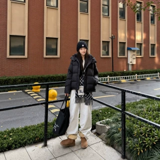 五格羽绒服lu家面包服外套冬季泡芙羽绒服短款连帽90白鸭绒经典女