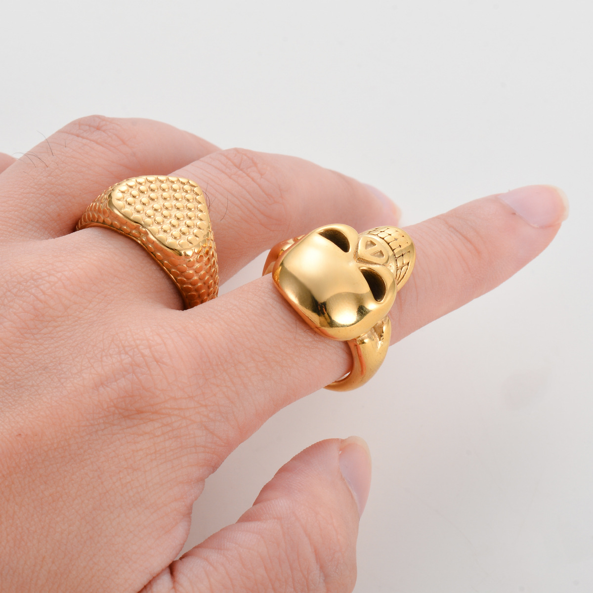 Retro Style Wholesale Jewelry Retro Heart Shape Crown Skull Stainless Steel Plating Rings