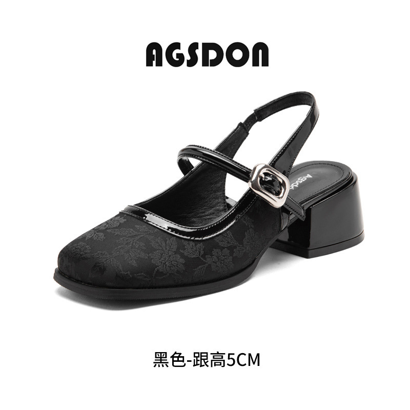 Sandalias anticuas para mujeres verano 2025 nuevo estilo nacional retrógrado marizhen una palabra con zapatos de cabeza vacía trasera