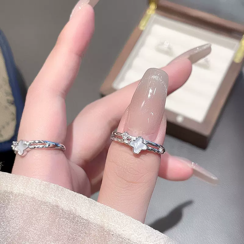 白贝幸运四叶草戒指女S925纯银轻奢高级感个性日常百搭可调节指环