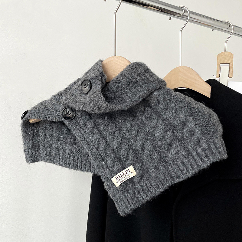 Gris oscuro