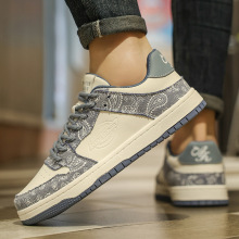 ��ʿ�͹ų����͹��\����Ь��Ⱦ���f�r��У�@�W�����eЬ������Ь