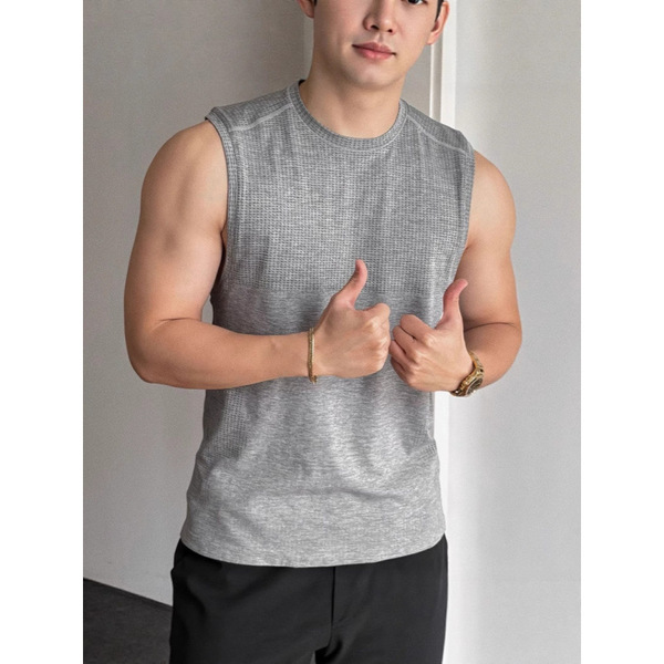Sports vest