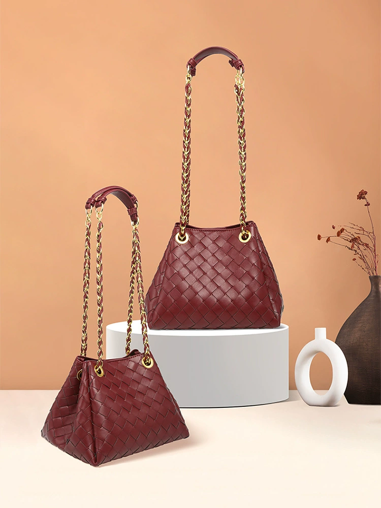 Chain, one-shoulder bag, chain bag