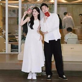 婚纱;晚礼服