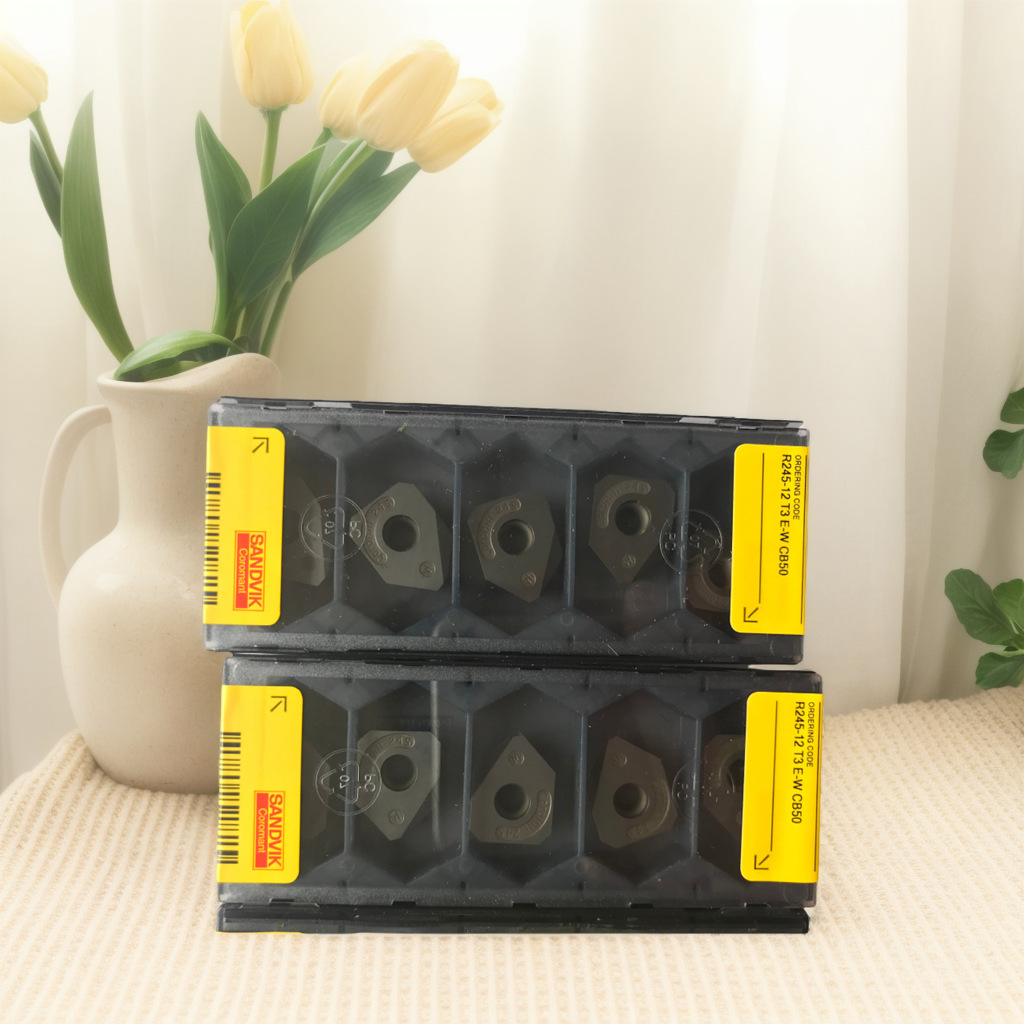 山特维克   R245-12 T3 E-W CB50      CBN刀片