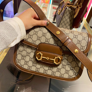 2025�¿��������ggб���1955�R����Ů�μ��������Ů��horsebit