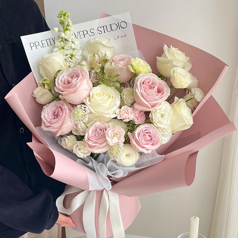 Papel de color sólido de alta fijación papel de embalaje de flores espesar película impermeable floral material de envoltura floral al por mayor ramo de flores artesanales de alta calidad