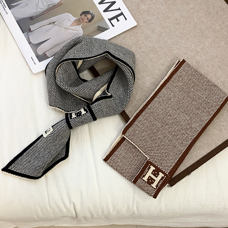 Bufandas de lana de punto de invierno coreana caliente para mujeres pequeñas orejas de color plano corto cuello pequeño bufandas de cuello