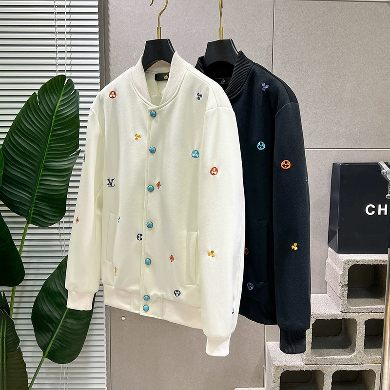 Тяжелая вышивка 2025 весна новый бирюзовый цвет пуговицы трендовый пиджак свободный джекпон бейсбольный костюм мужской