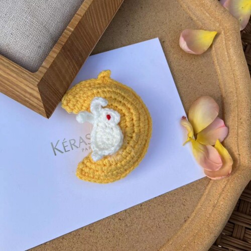 Cute Knitted Wool Moon Rabbit Pendant for Mid-Autumn Festival Gift, Moon Rabbit Gift Box Pendant, Car Hanging Pendant, Finished Product