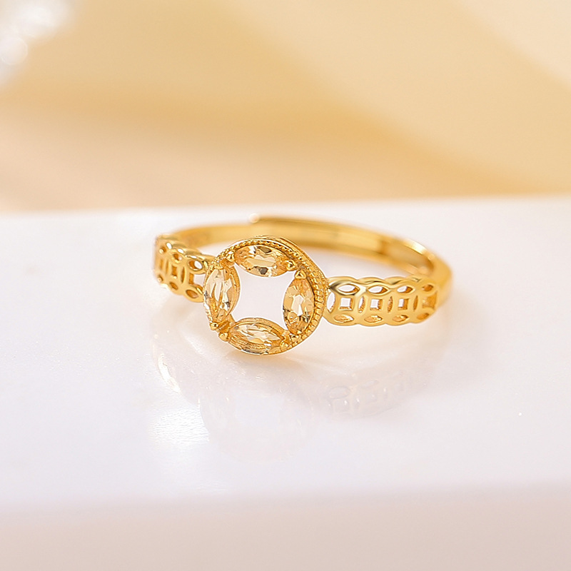 Nhẫn bạc S925 mạ vàng đính đá pha lê hình đồng xu rỗng cá tính, có thể điều chỉnh độ mở — Một mảnh