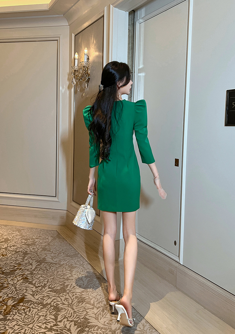 Đầm dự tiệc phong cách cung điện tay phồng nơ bản to — Màu xanh lá chi tiết 3