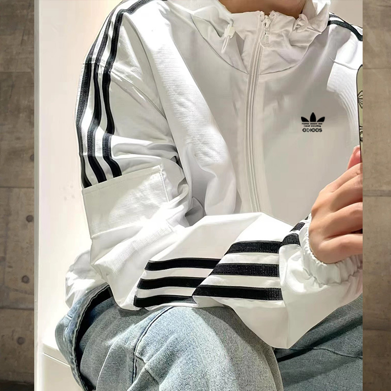 三叶草刺绣户外运动连帽防风夹克风衣三条纹宽松休闲外套男女情侣|undefined